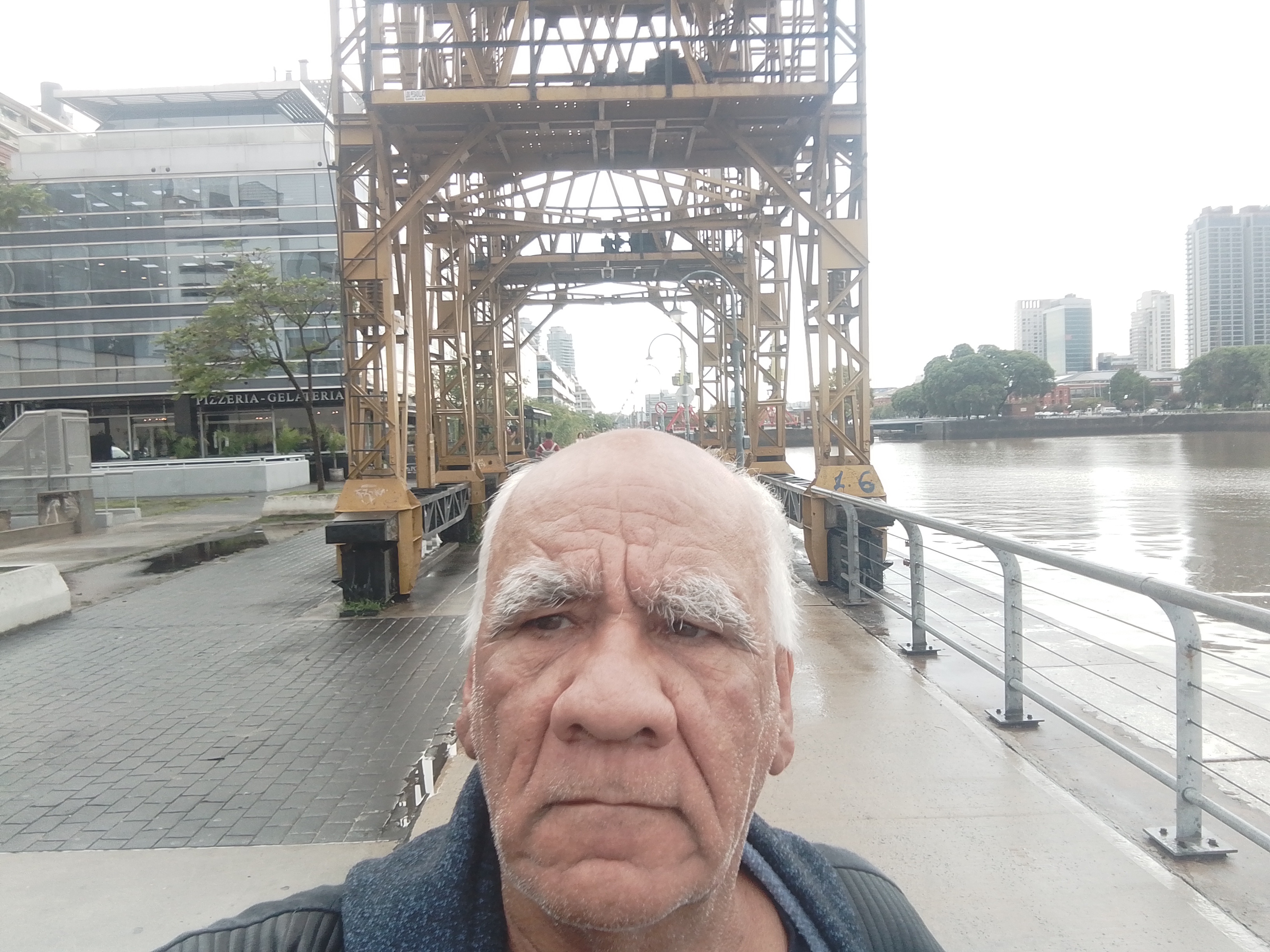 Marcelino, Gasista en Buenos Aires (CABA)
