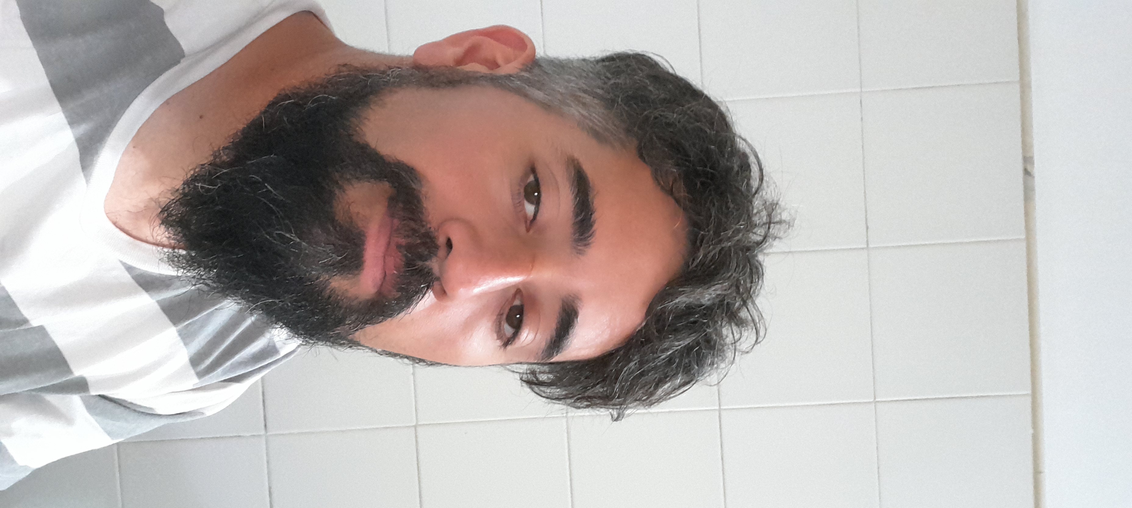 Lucas, Electricista en Buenos Aires (GBA)