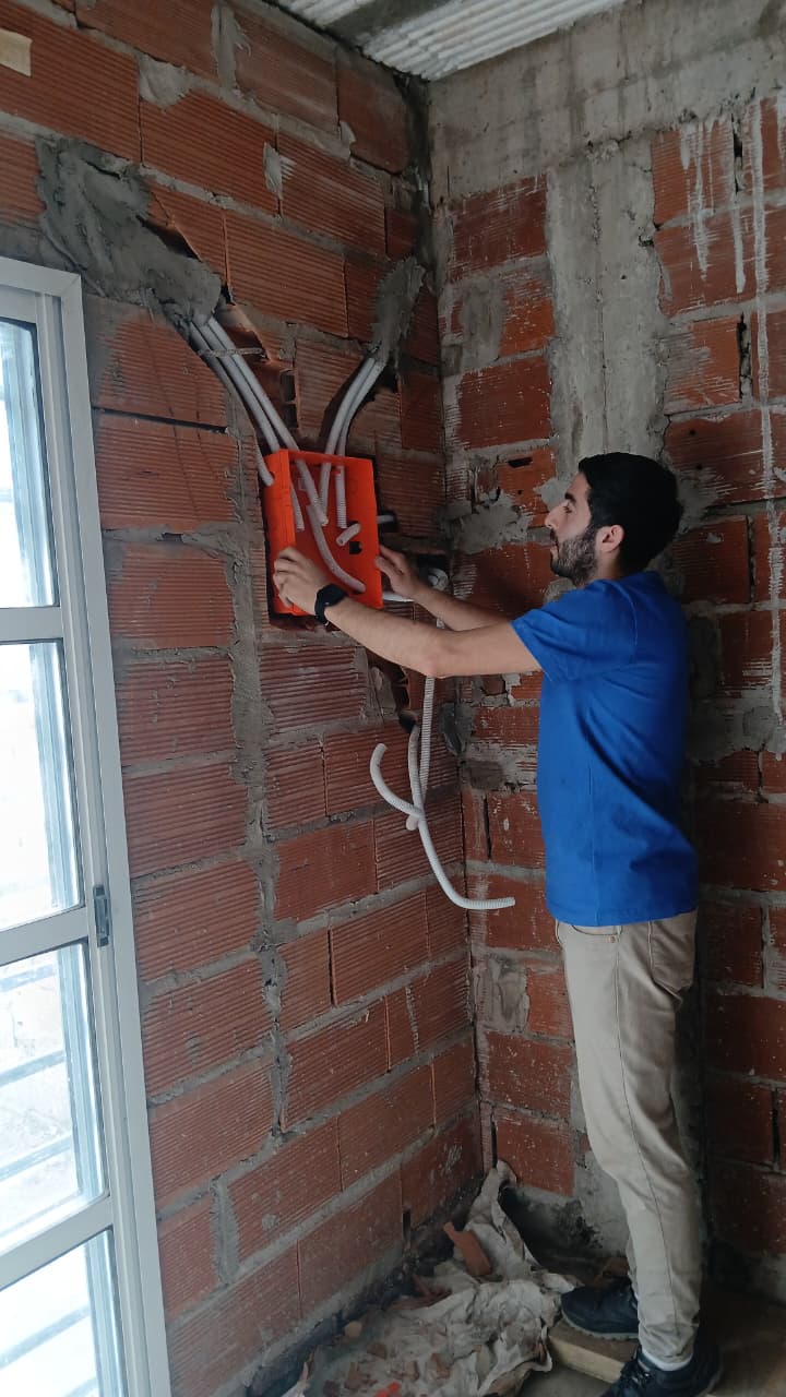 Pascual, Electricista en Buenos Aires (CABA)