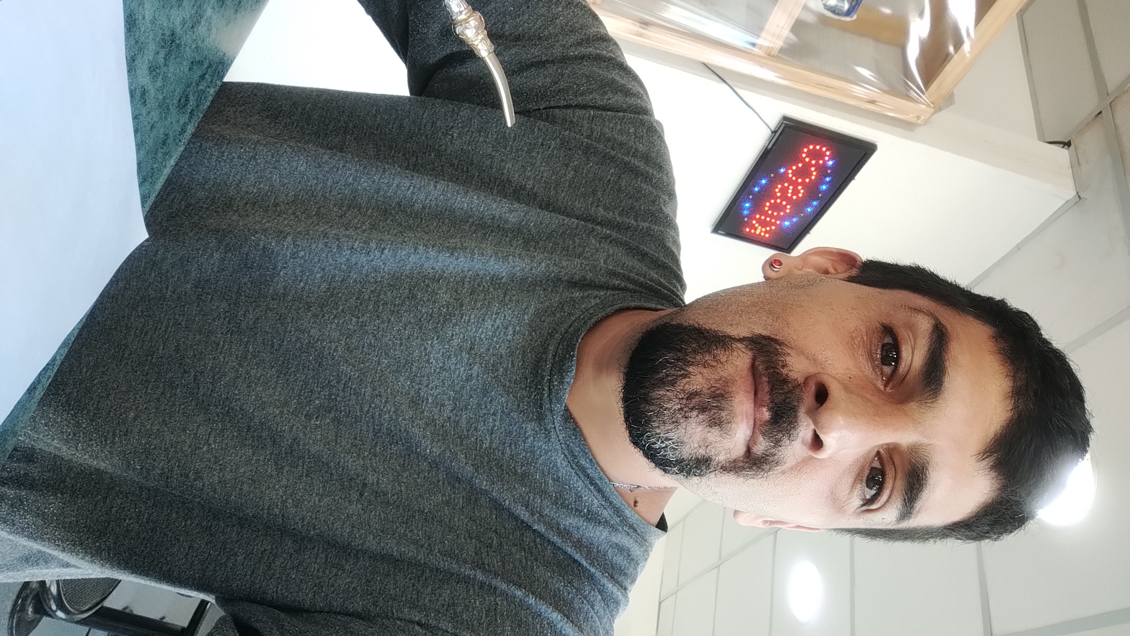 Maximiliano, Electricista en Buenos Aires (GBA)