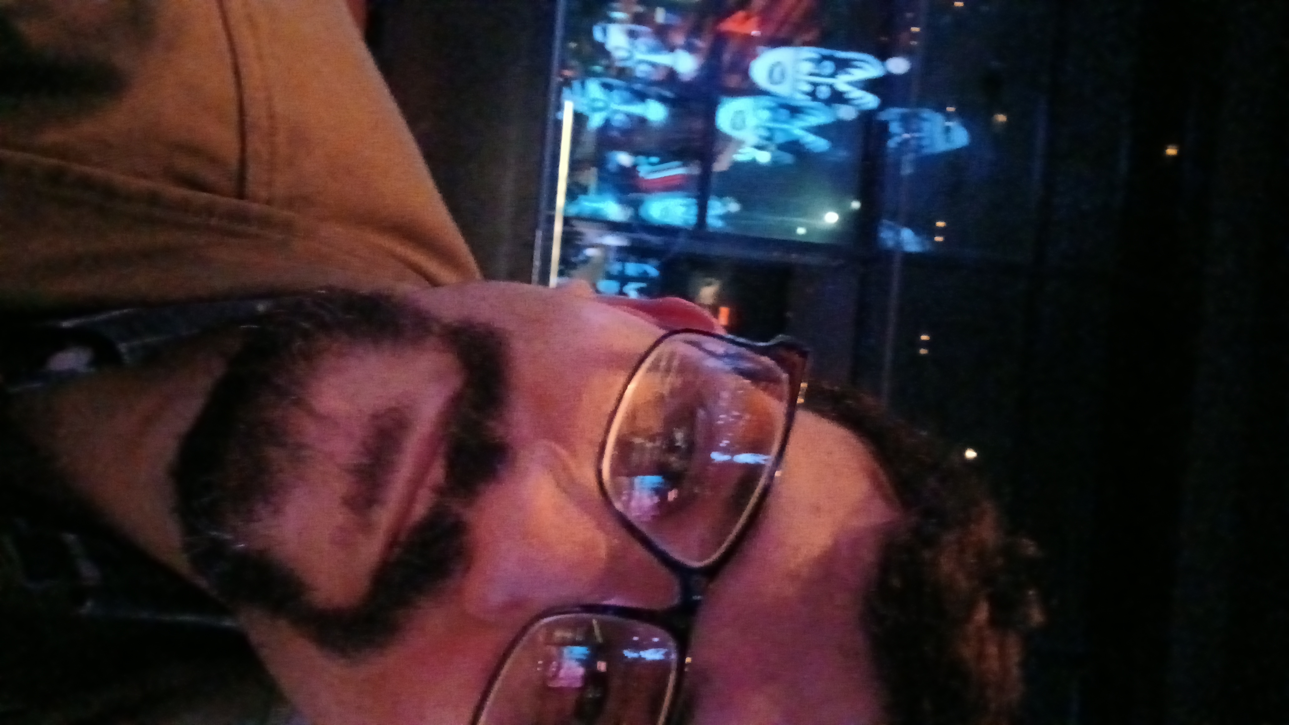 Esteban Adrian, Cerrajero en Buenos Aires (CABA)